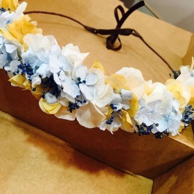 Media Corona en Flor Preservada tonos azulados