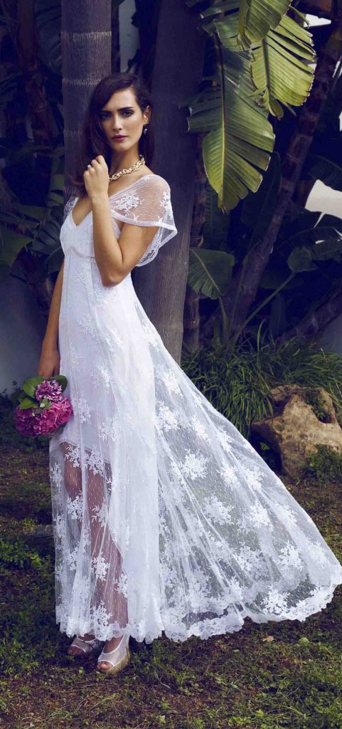 pegar ojo Mujer joven Colección Charo Ruiz | Ibiza TN. Trajes de novia, vestits de núvia.